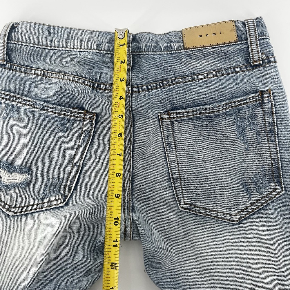 MNML Jeans Men's 28 Distressed Light Wash Ripped Denim Straight Button Fly - Picture 10 of 16